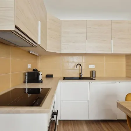 864 Suite Iris - Superbe Appartement * Montreuil (Seine-Saint-Denis)